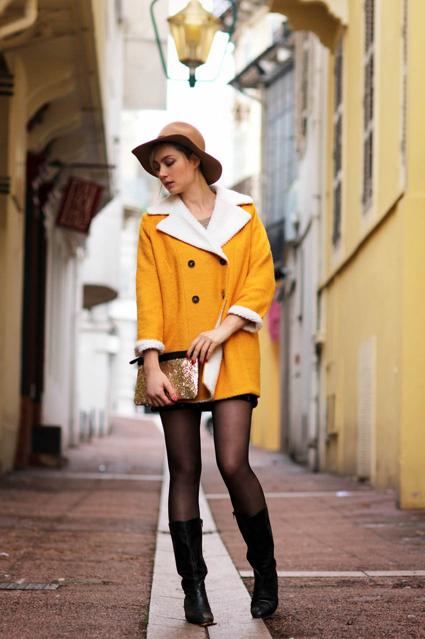Yellow street Manteau jaune moutarde Blog Mode Lyon Artlex
