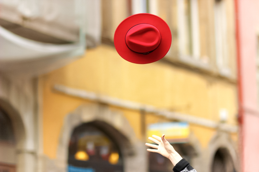 chapeau rouge