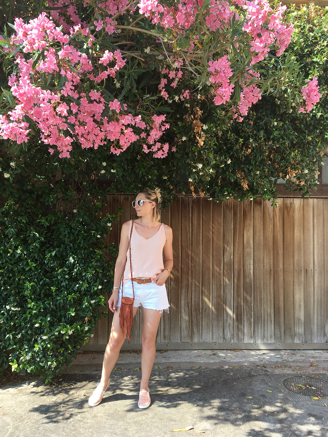 look-short-en-jean-blanc
