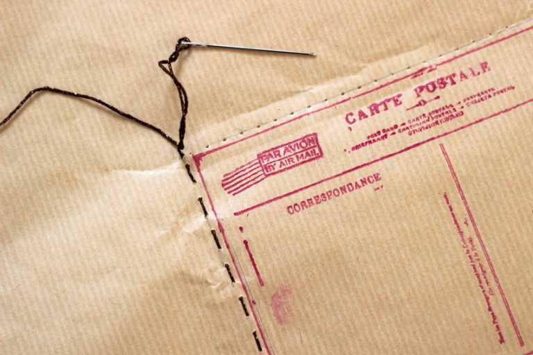 a donné un cadeau empoisonné en 7 lettres